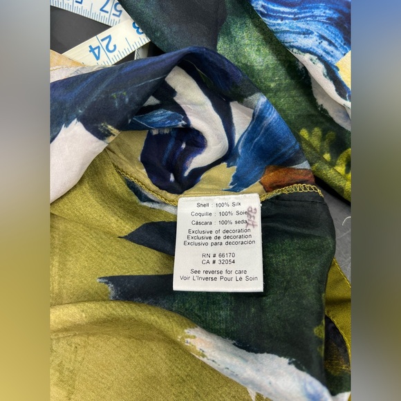 Anthropologie Vineet Bahl Retro Print Floral 100% Silk Blouse Top Size Medium - Picture 10 of 13